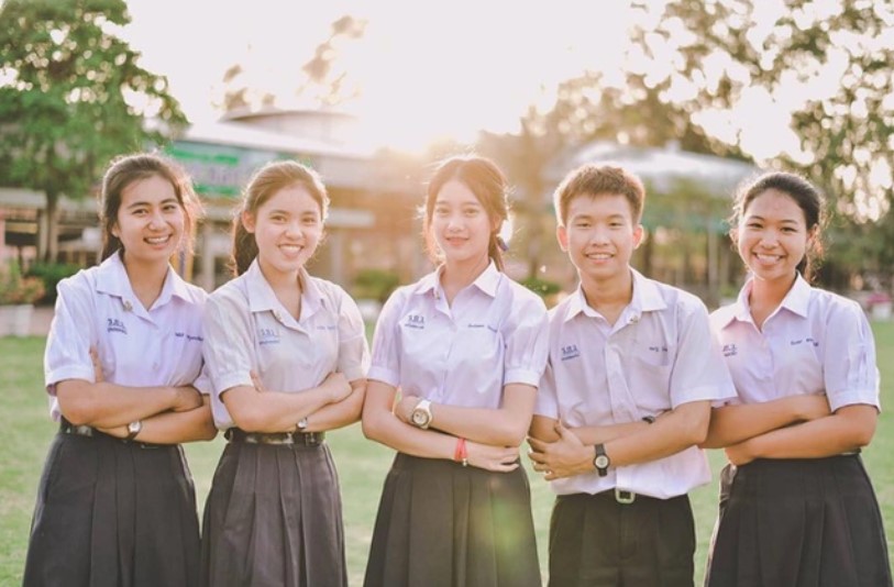 Dong phuc hoc sinh Thai Lan 2 - Top đồng phục học sinh đẹp nhất thế giới